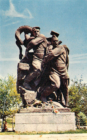 Почтовая открытка «Мамаев курган. Скульптурная композиция» - 1968г., СССР